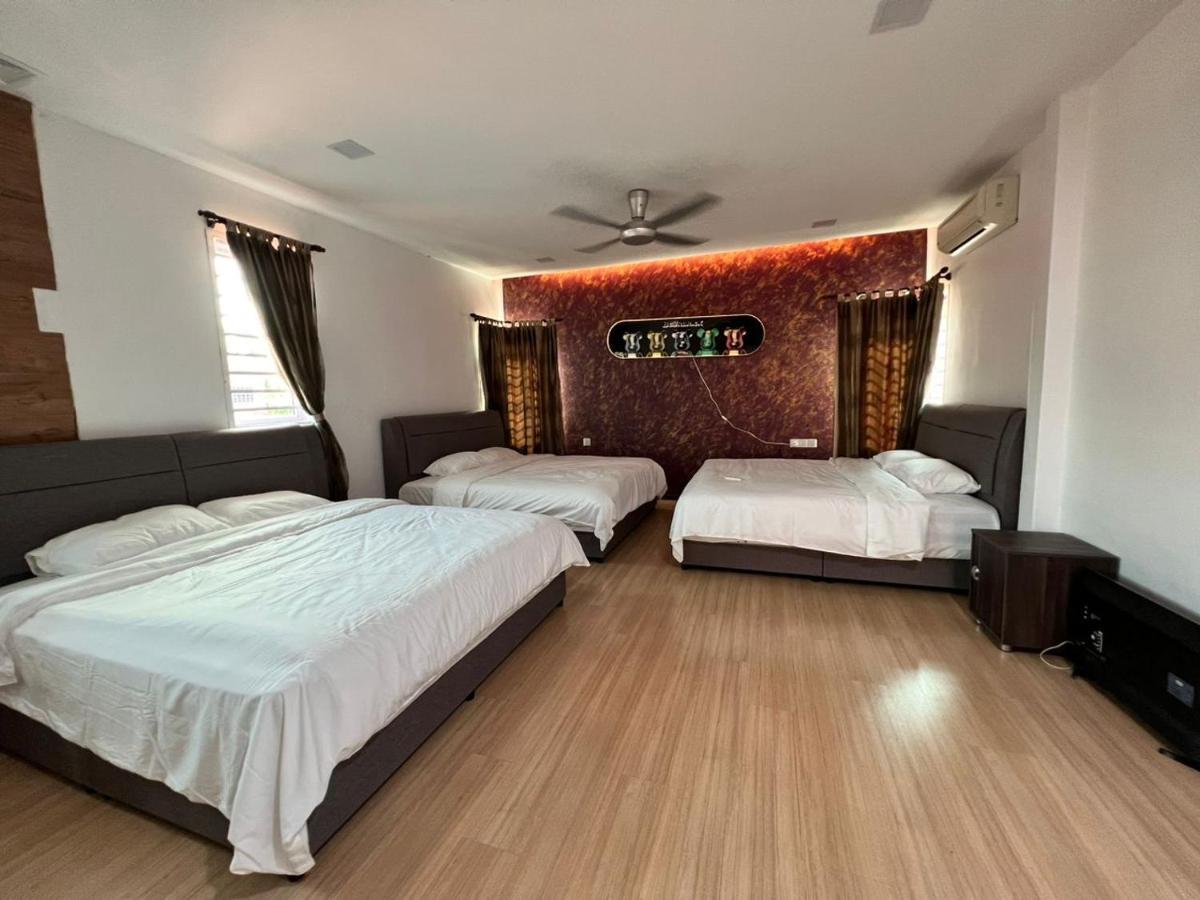 Bearbrick Homestay With Pool 포트딕슨 외부 사진
